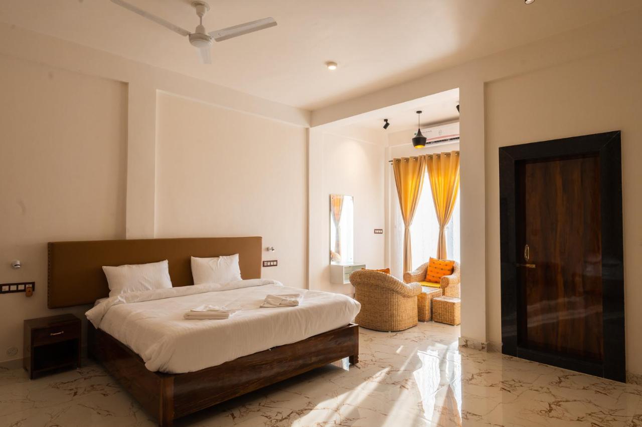 The Kaziranga Address Hotel Екстериор снимка