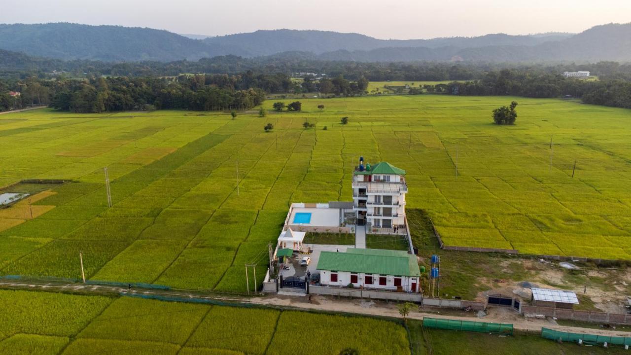 The Kaziranga Address Hotel Екстериор снимка