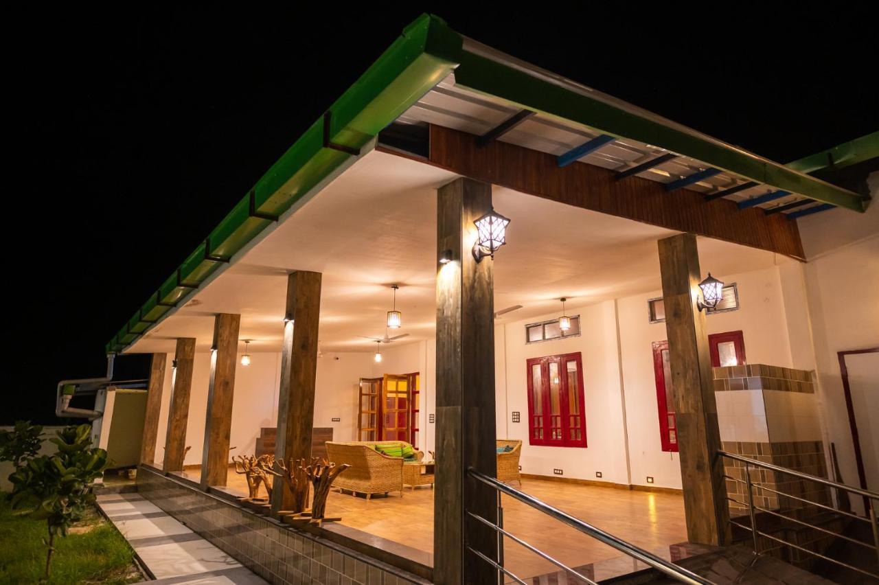 The Kaziranga Address Hotel Екстериор снимка
