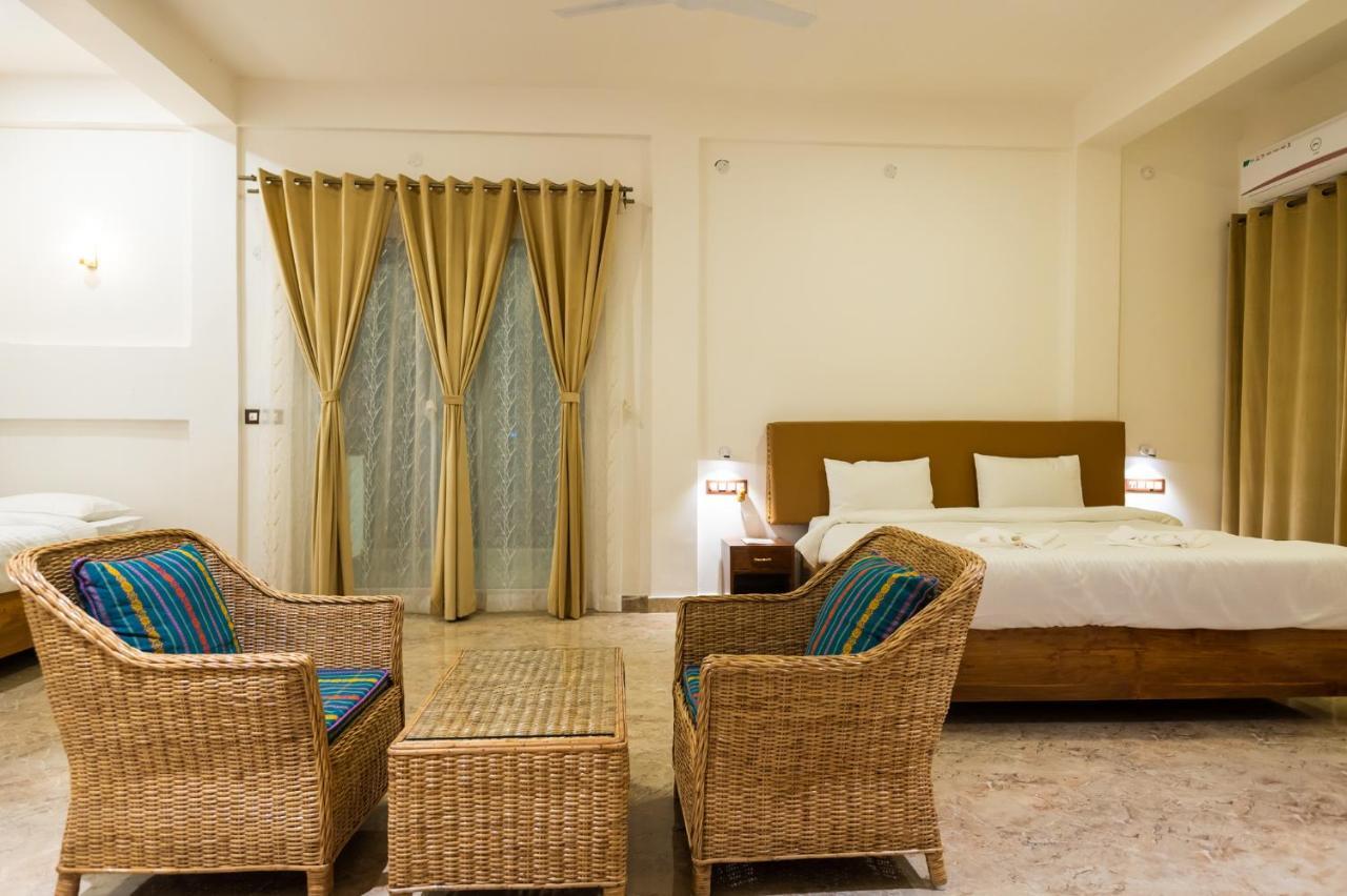 The Kaziranga Address Hotel Екстериор снимка