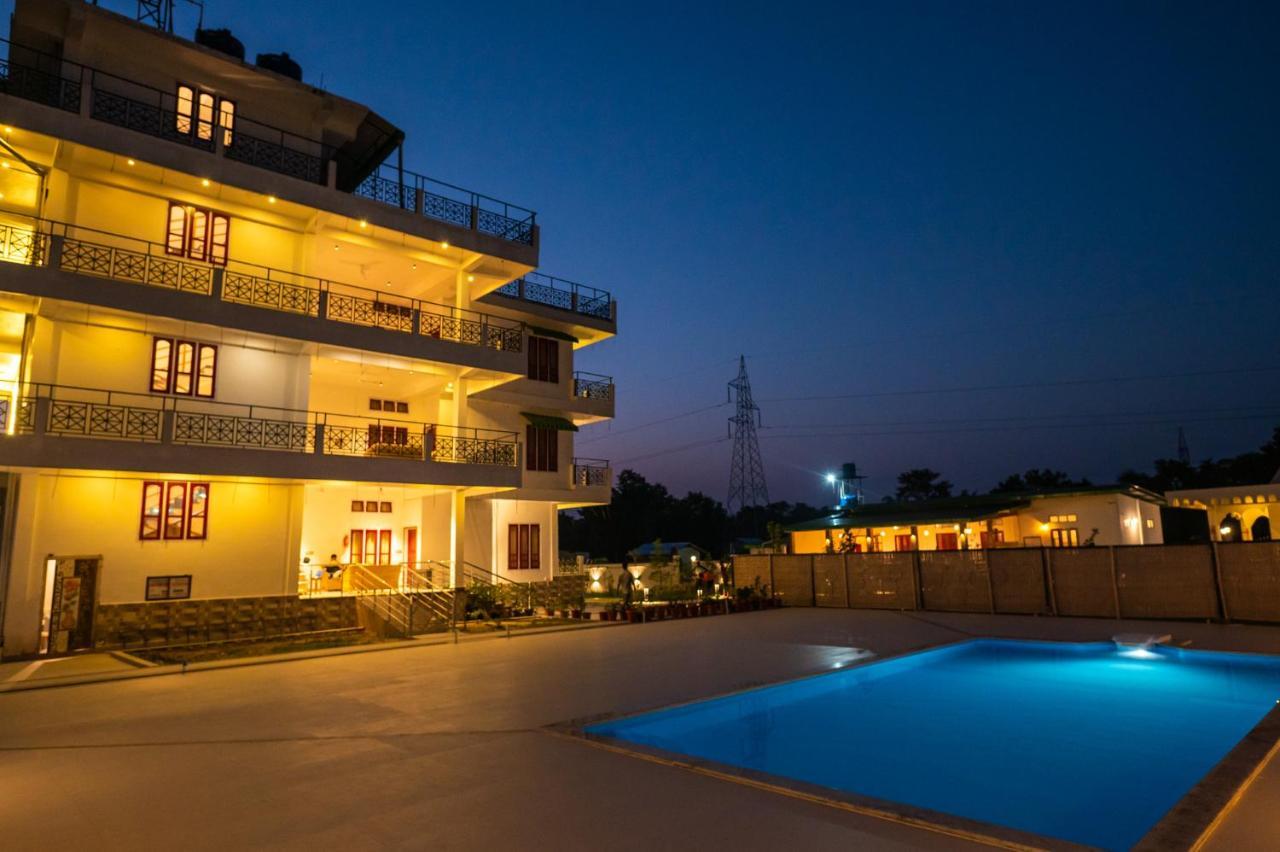 The Kaziranga Address Hotel Екстериор снимка