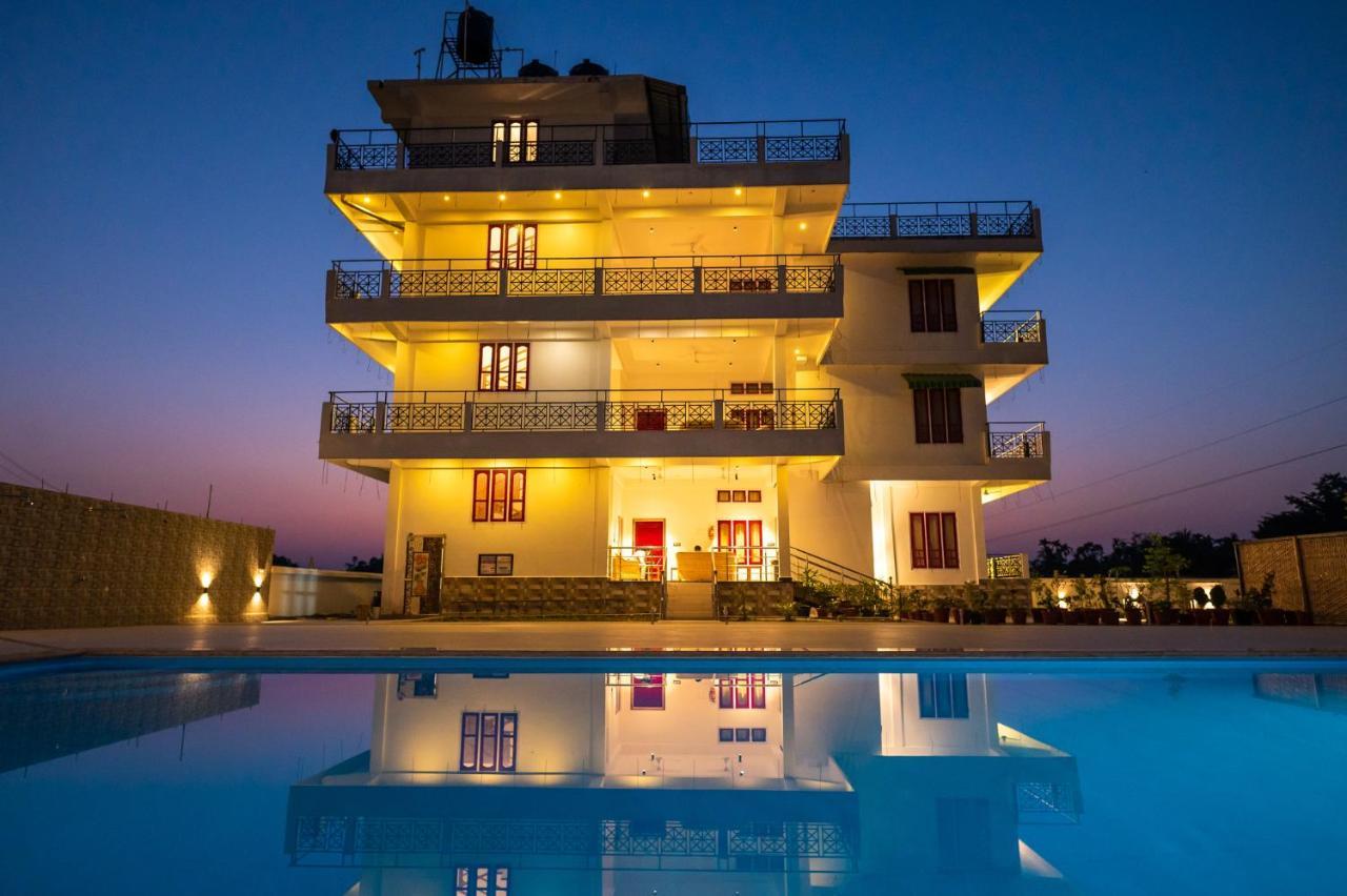 The Kaziranga Address Hotel Екстериор снимка