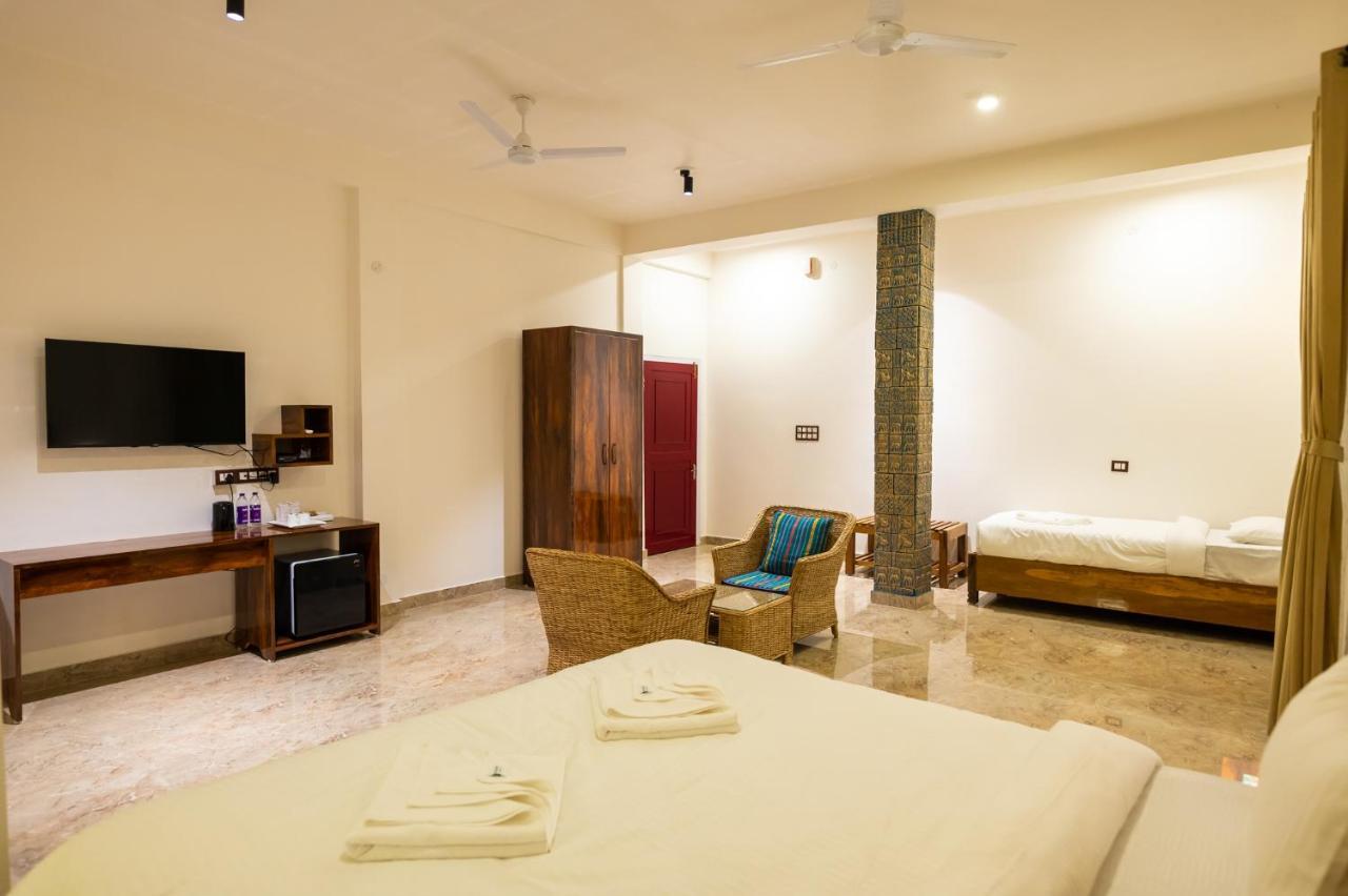 The Kaziranga Address Hotel Екстериор снимка