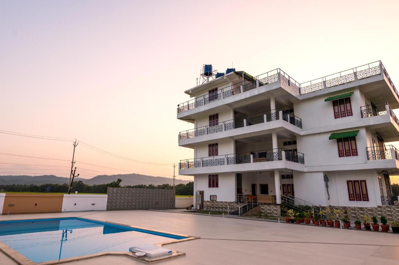 The Kaziranga Address Hotel Екстериор снимка