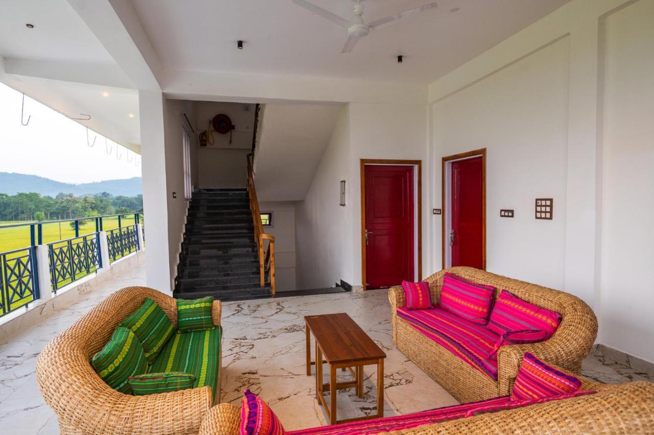The Kaziranga Address Hotel Екстериор снимка