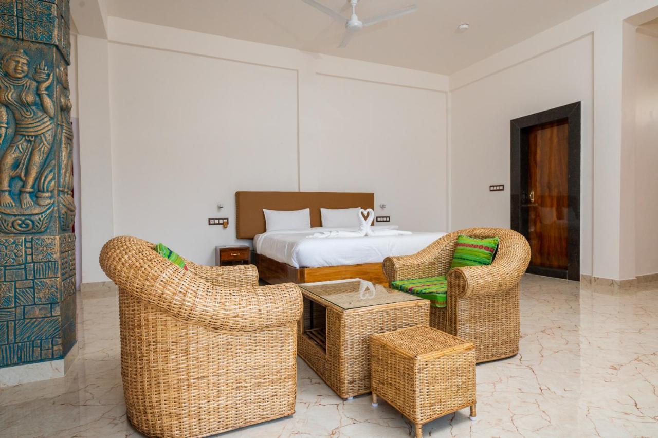 The Kaziranga Address Hotel Екстериор снимка